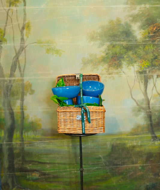 Hamper Mrs. Moon