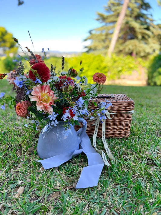 Hamper Mr. & Mrs. Smith